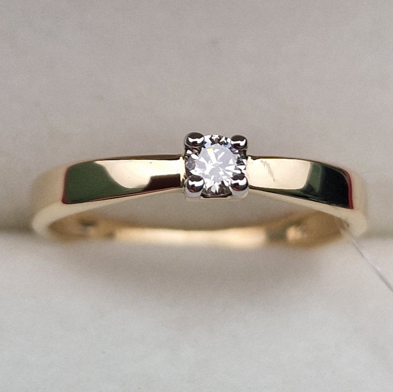 Кольцо Deimantas 100581299 16,5р 1,32гр 0,126ct. купить,NaN