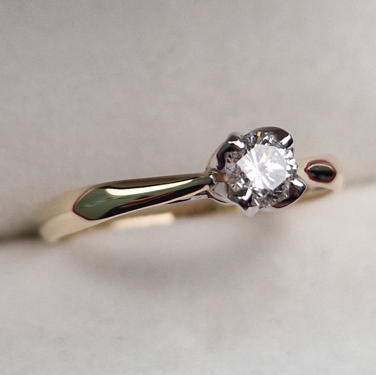 Кольцо Deimantas 100581314 16,5р 1,98гр 0,317ct. купить,NaN