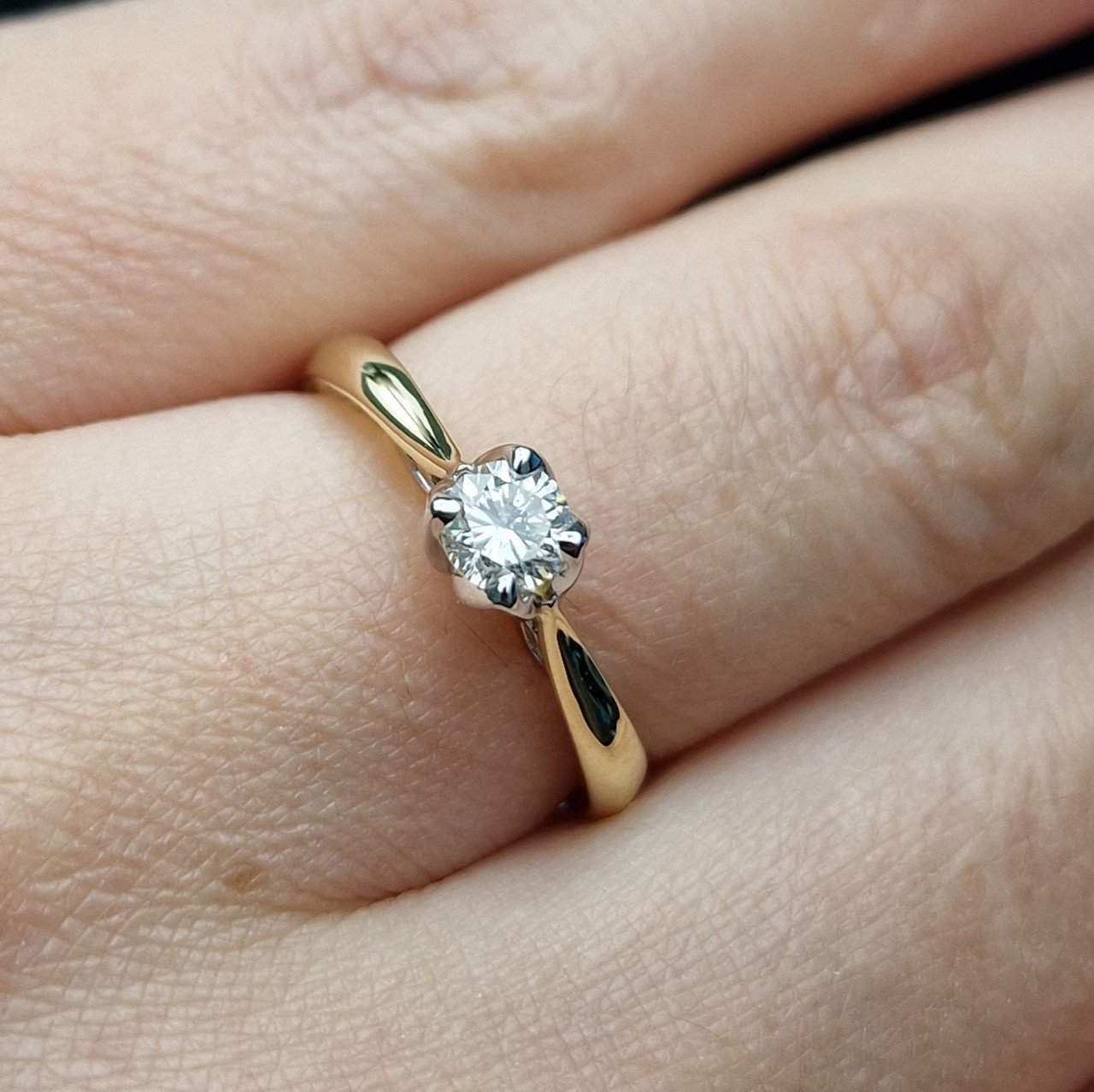 Кольцо Deimantas 100581314 16,5р 1,98гр 0,317ct. купить,NaN