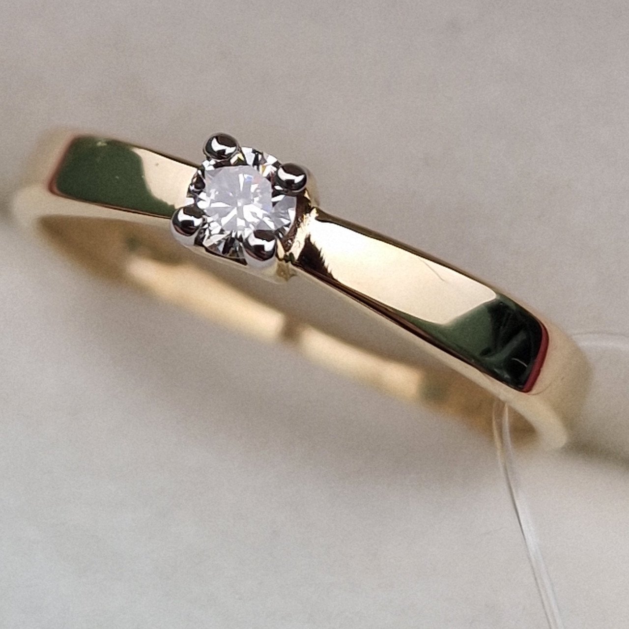Кольцо Deimantas 100592509 17,5р 1,42гр 0,127ct. купить,NaN