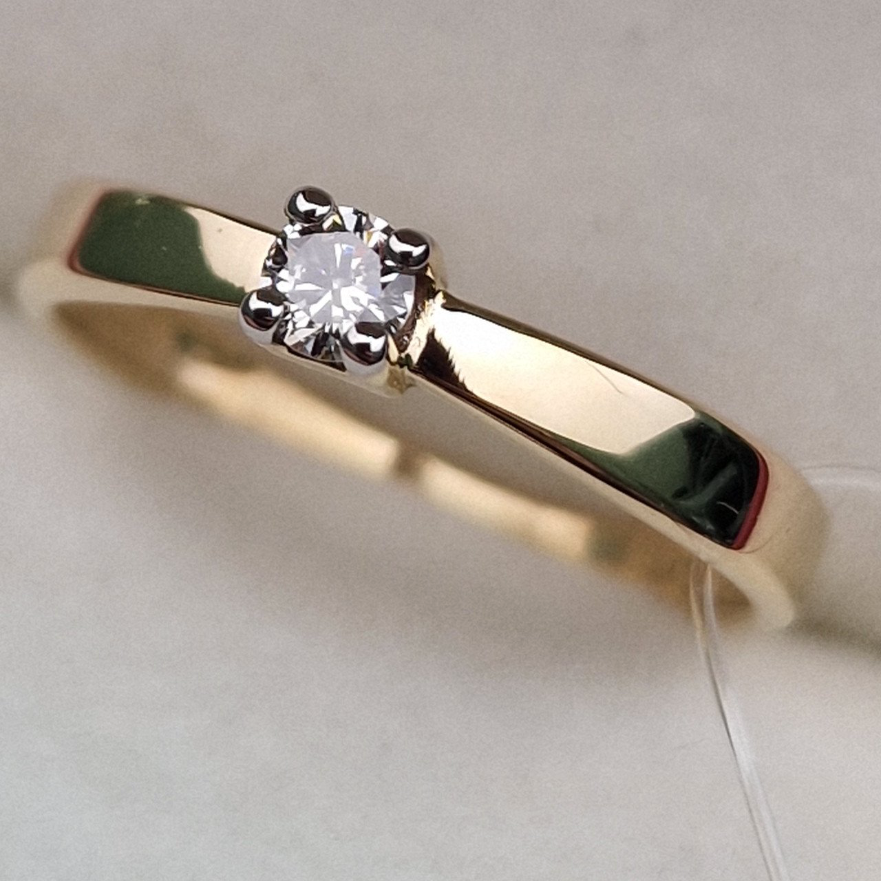 Кольцо Deimantas 100592509 17,5р 1,42гр 0,127ct. купить,NaN