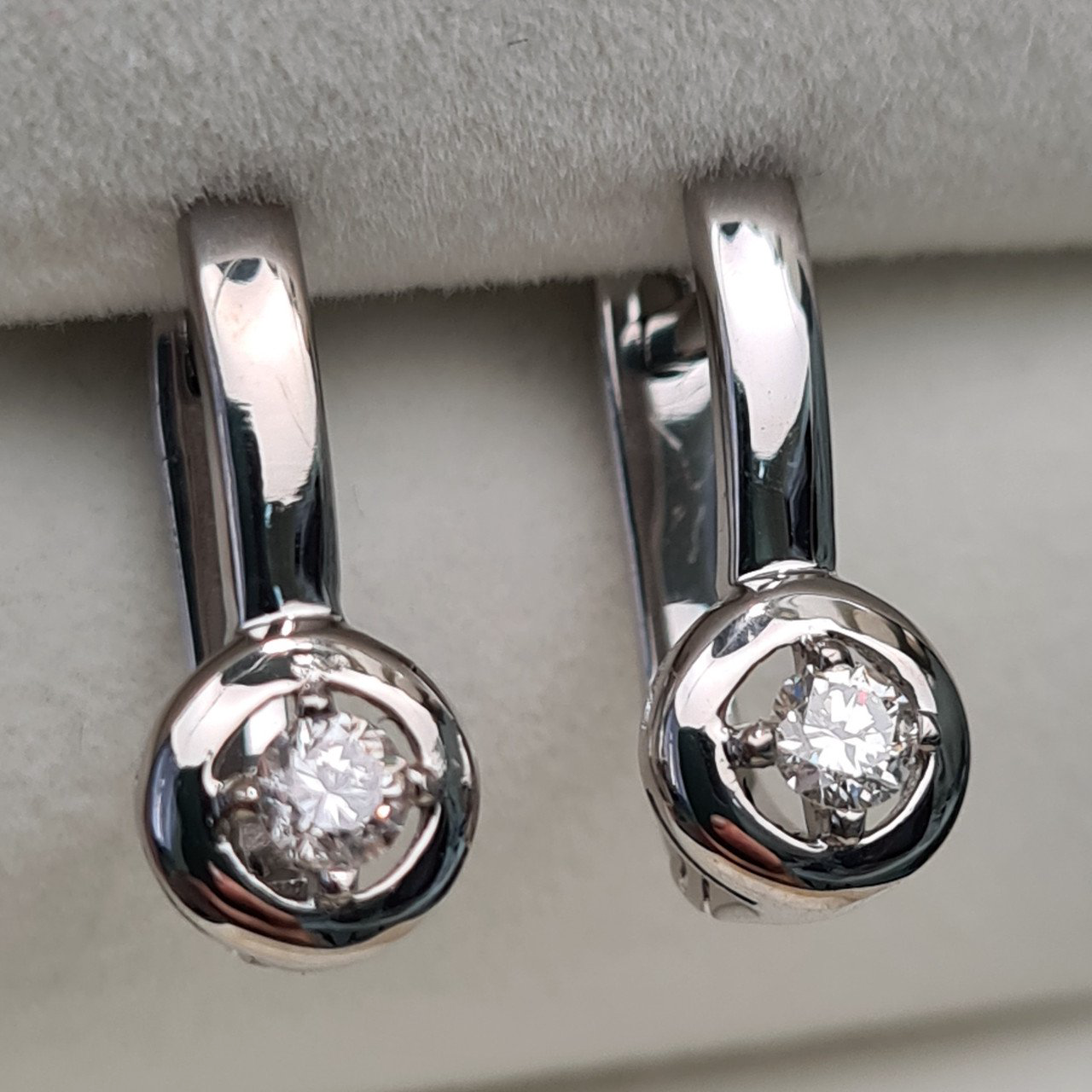 Серьги Deimantas 100593441 2,73гр 0,164ct. купить,NaN