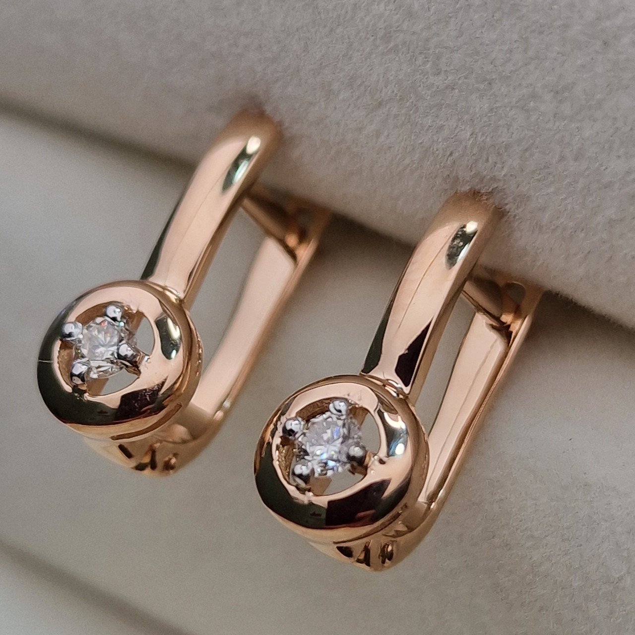 Серьги Deimantas 100593380 2,65гр 0,165ct. купить,NaN