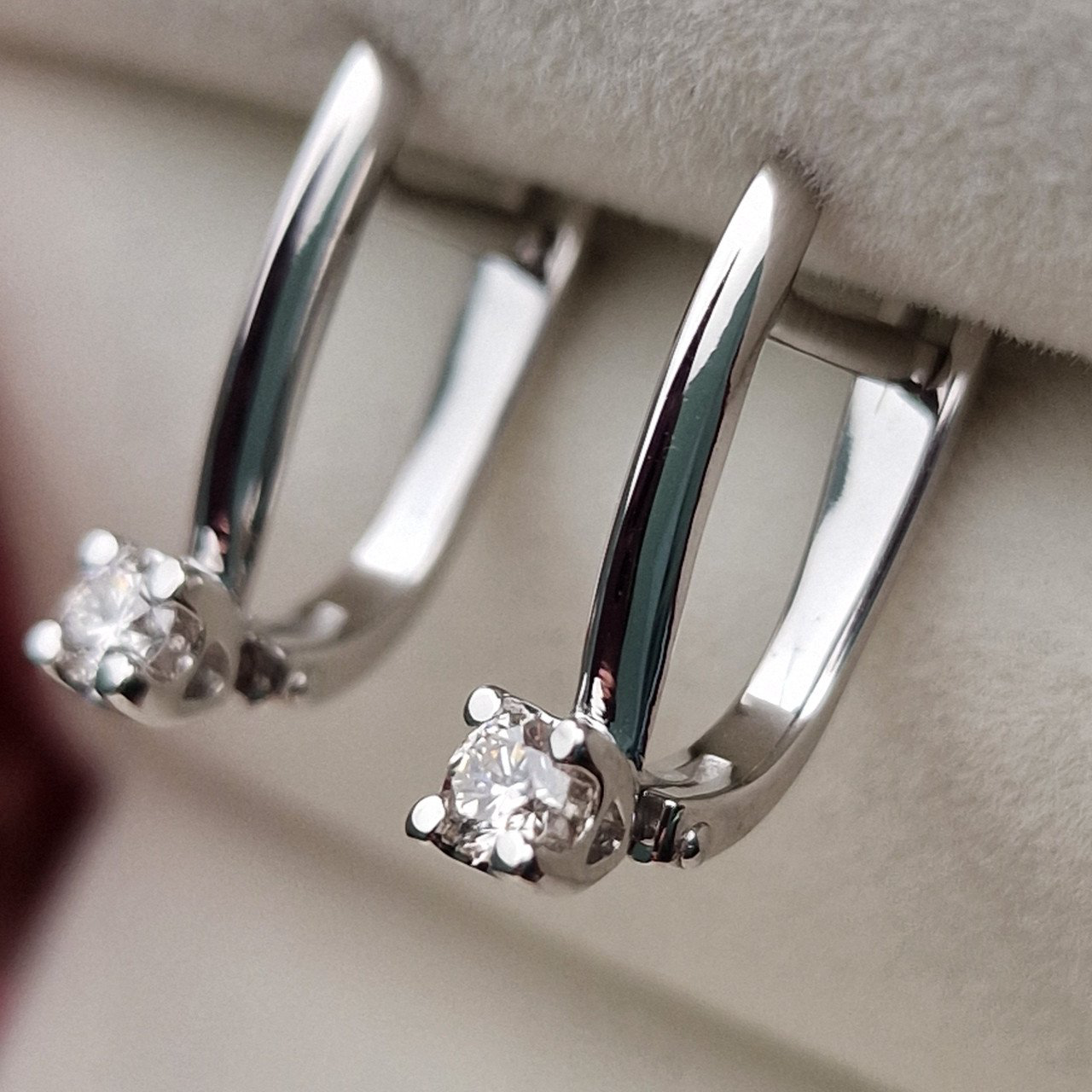 Серьги Deimantas 100593465 2,27гр 0,224ct. купить,NaN