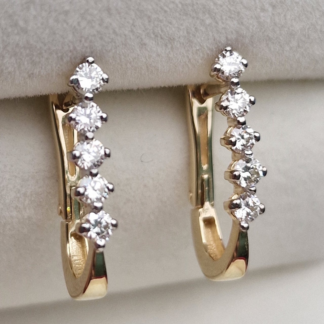 Серьги Deimantas 100596986 2,34гр 0,52ct. купить,NaN