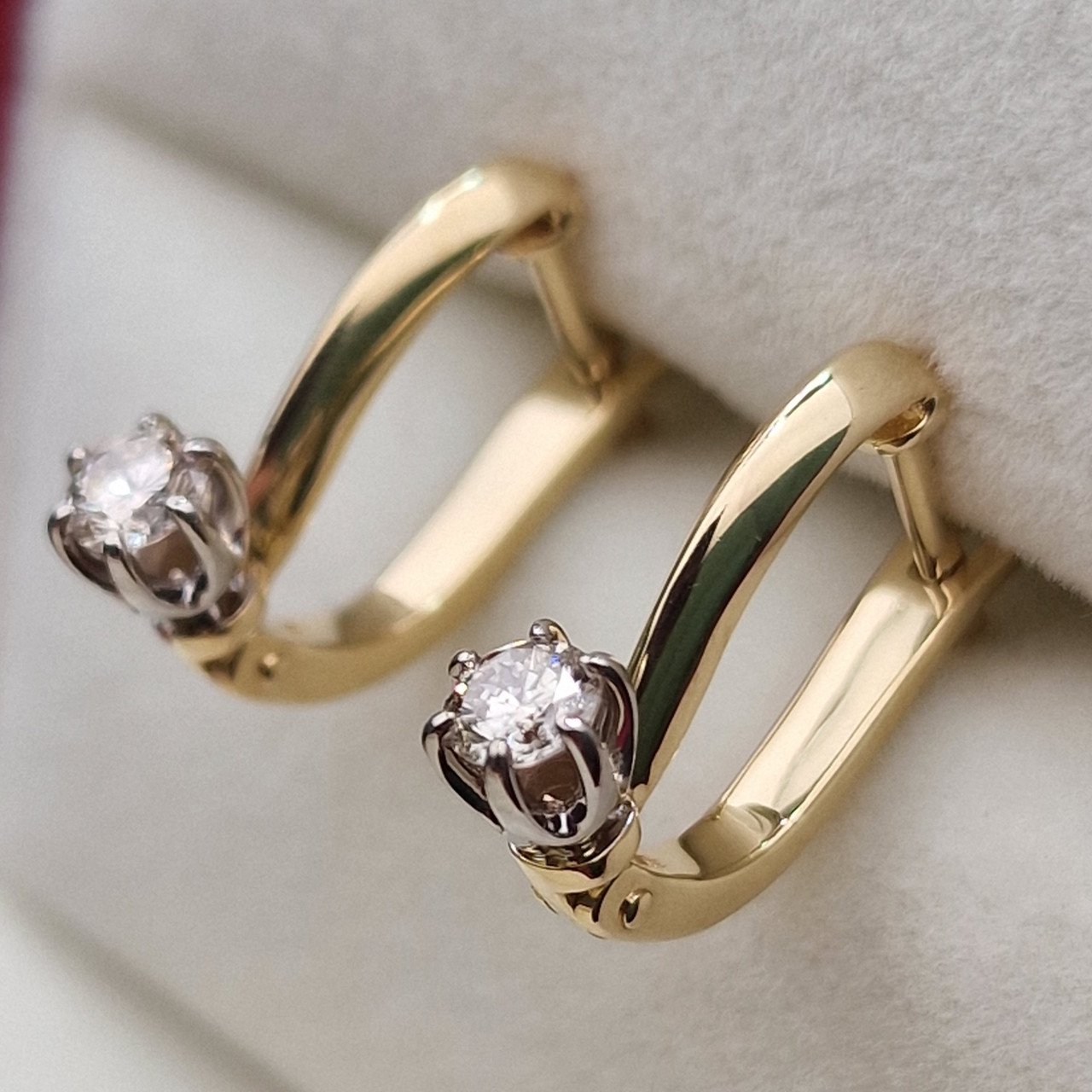 Серьги Deimantas 100596997 3,1гр 0,362ct. купить,NaN