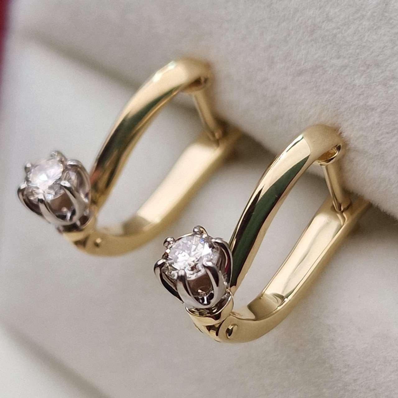 Серьги Deimantas 100596997 3,1гр 0,362ct. купить,NaN