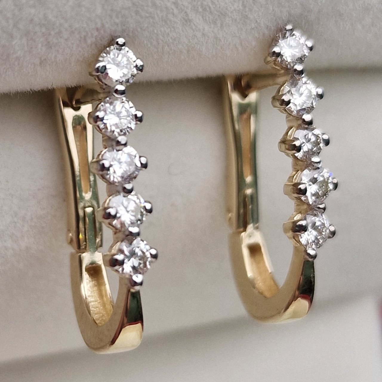 Серьги Deimantas 100596986 2,34гр 0,52ct. купить,NaN