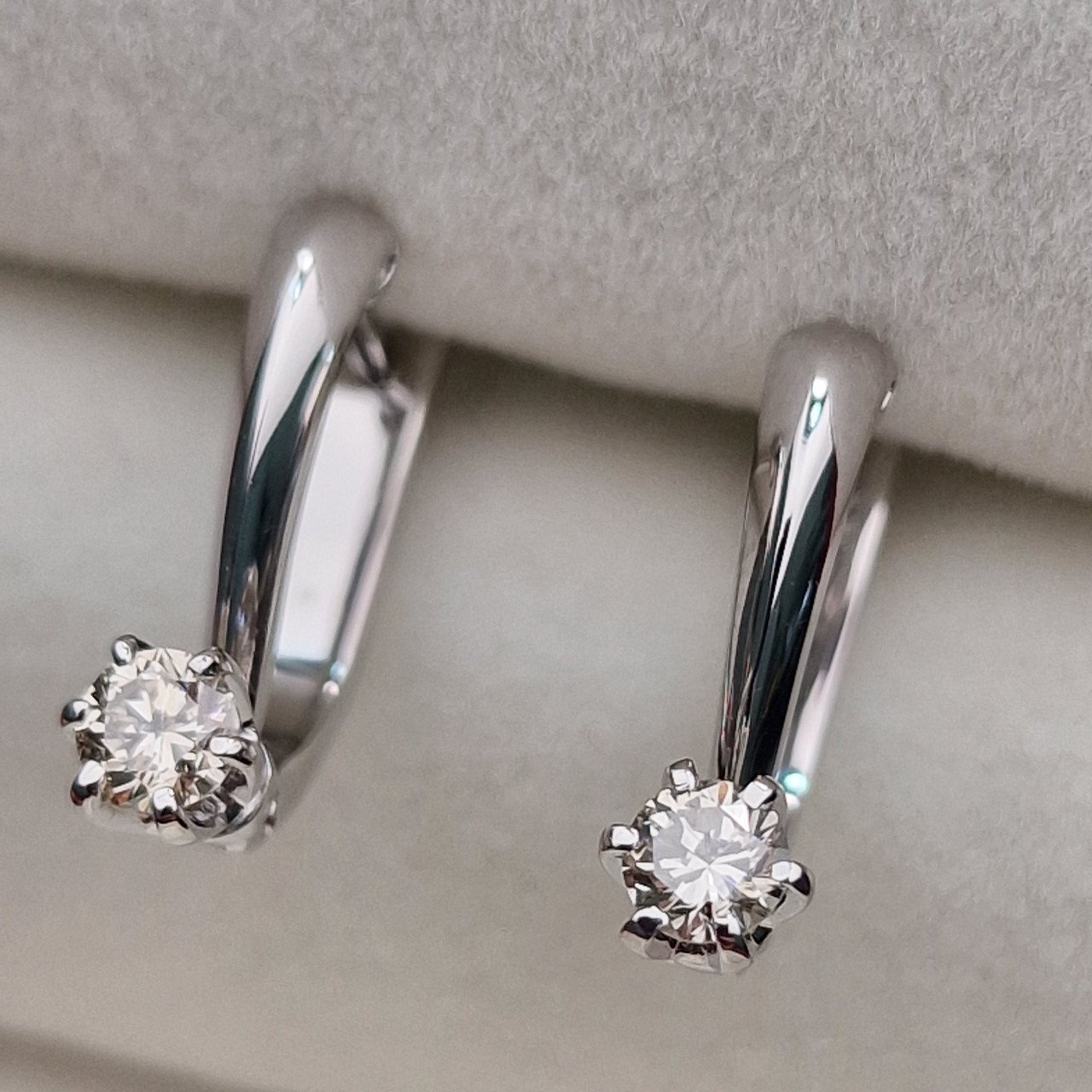 Серьги Deimantas 100597004 3,18гр 0,40ct. купить,NaN