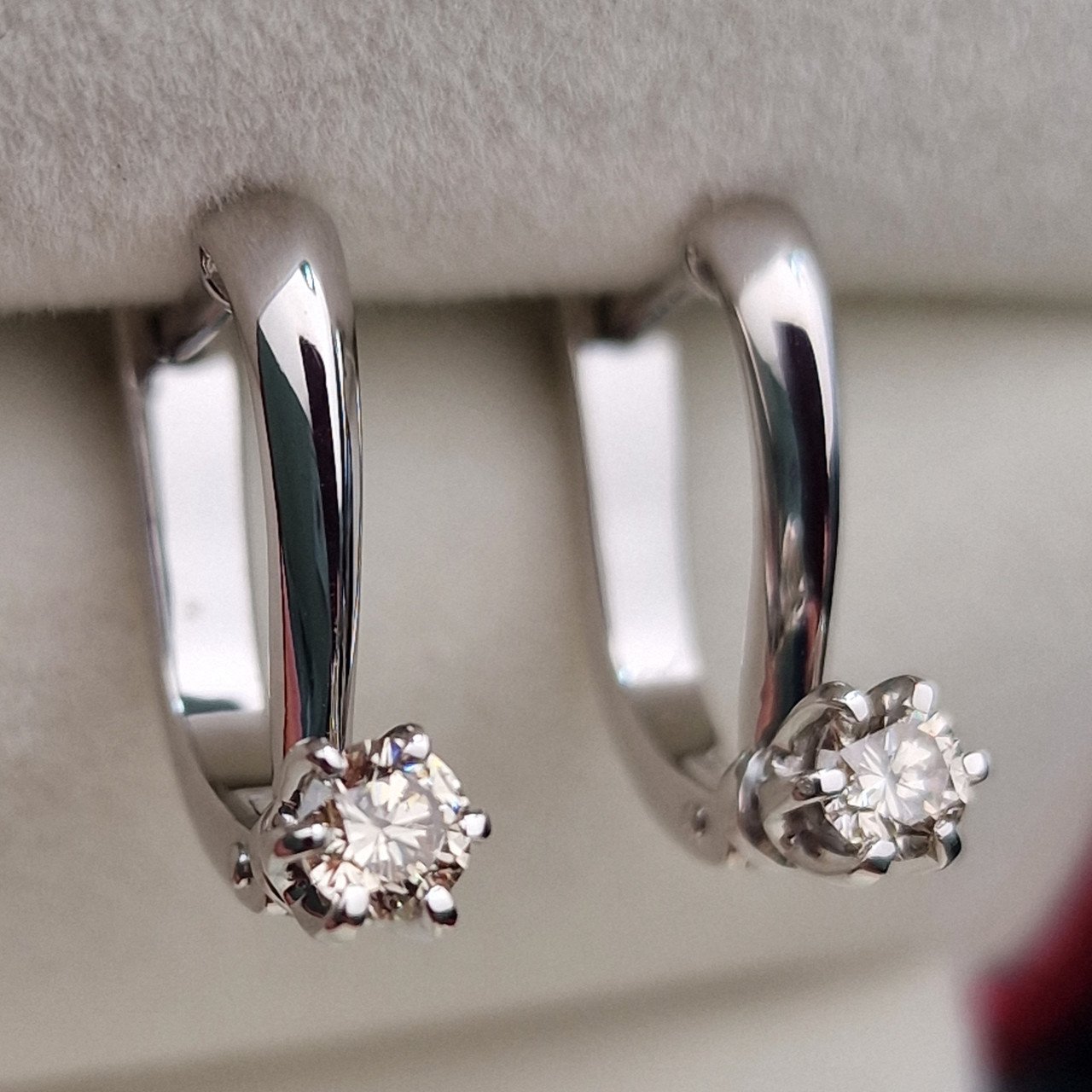 Серьги Deimantas 100597004 3,18гр 0,40ct. купить,NaN