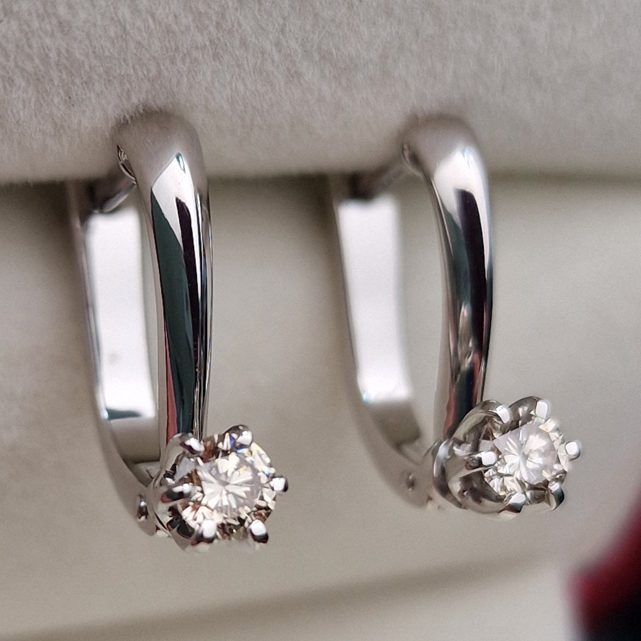 Серьги Deimantas 100597004 3,18гр 0,40ct. купить,NaN