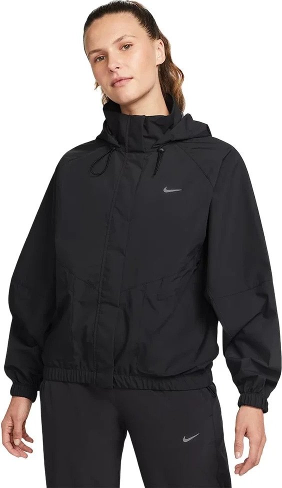 Демисезонная куртка Nike черный купить,114900