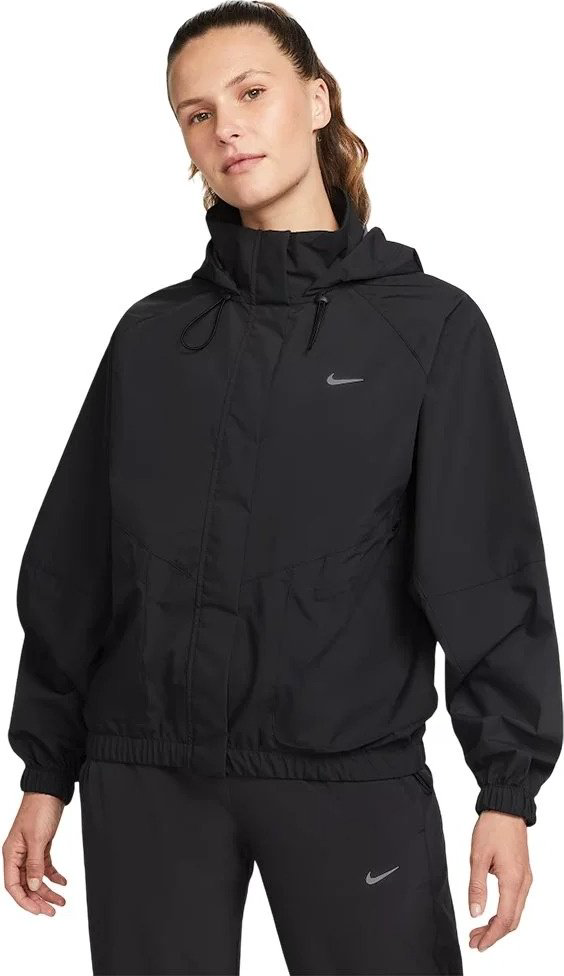 Демисезонная куртка Nike черный купить,114900