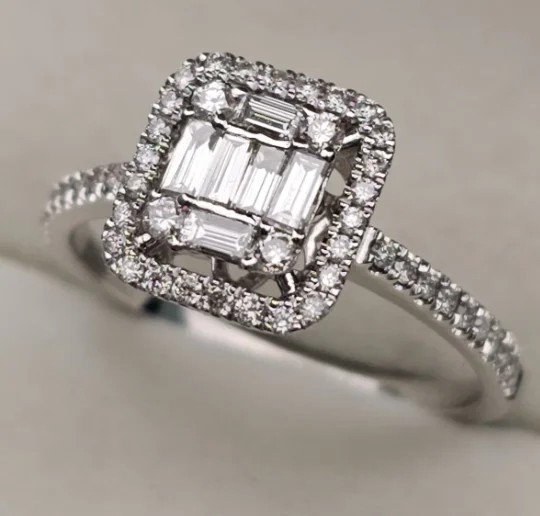 Комплект Deimantas 108078541 17р 0,6ct 1,00ct. купить,NaN