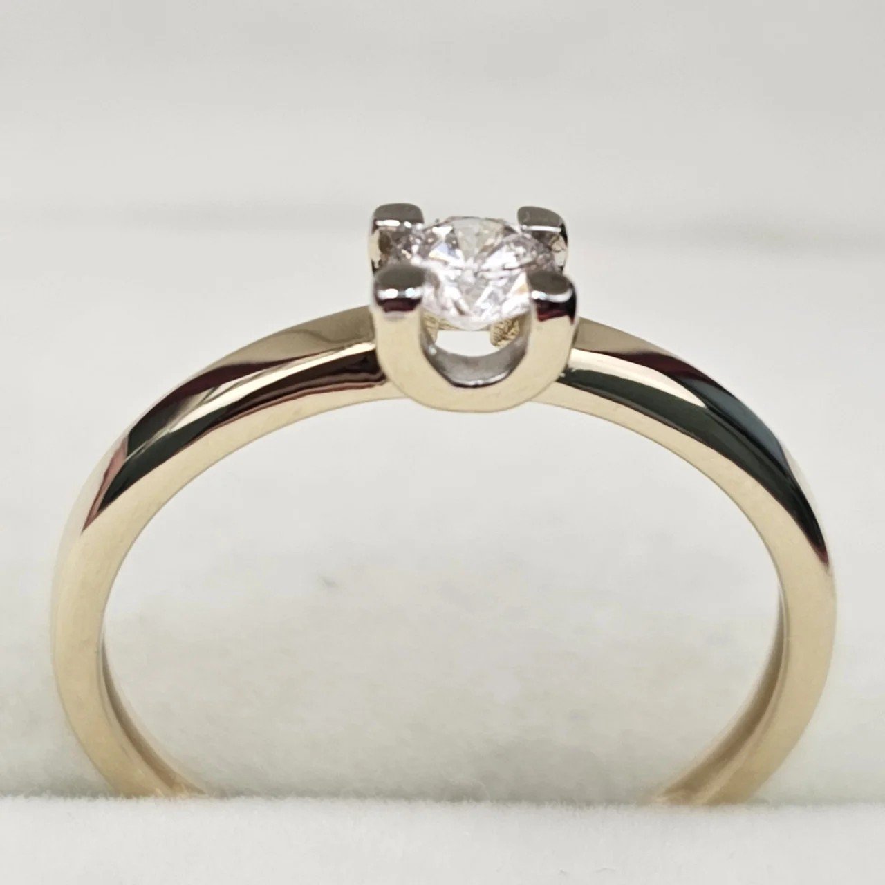 Кольцо Deimantas 108093263 17р 0,226ct. купить,NaN