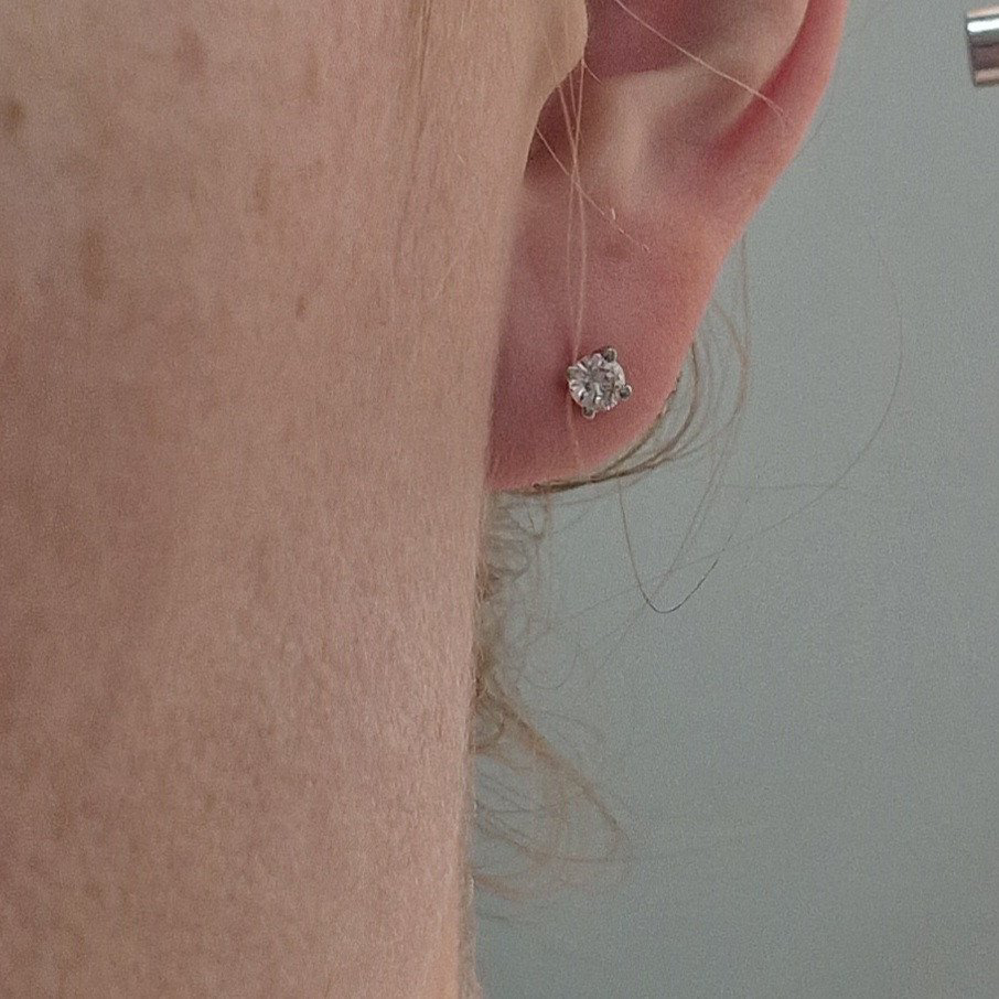 Серьги Deimantas 101242669 1,37гр 0,36ct. купить,NaN