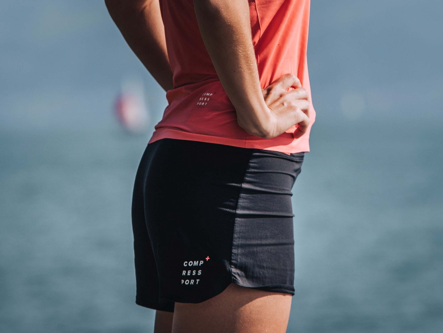 Спортивные шорты Compressport черный купить,NaN