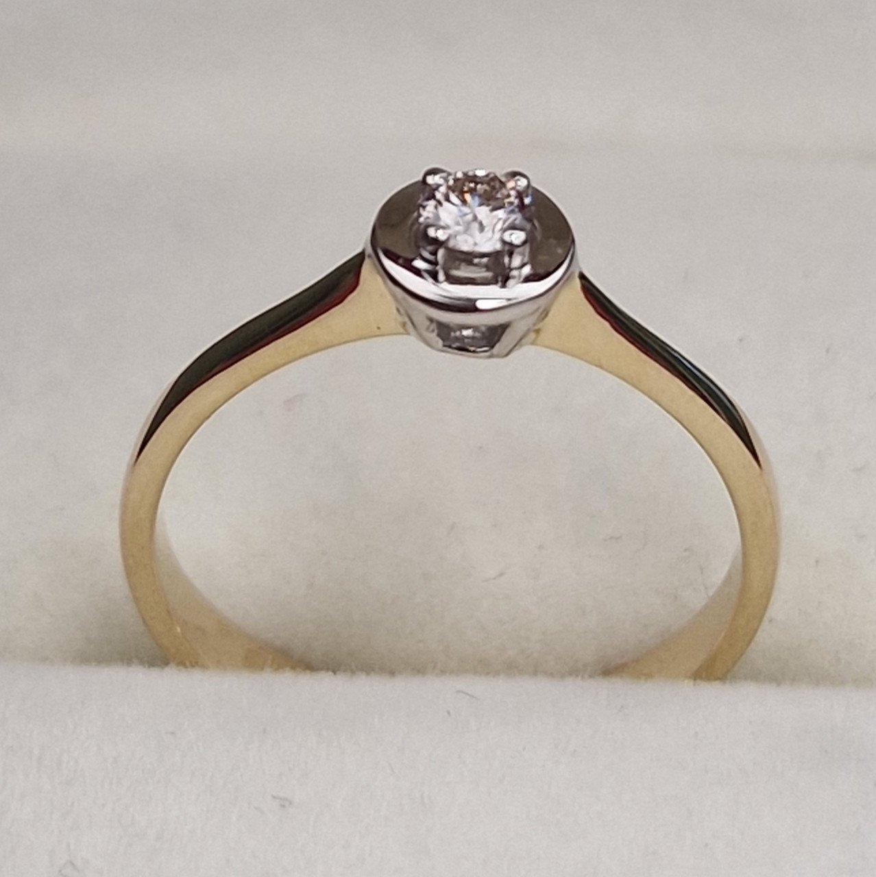 Кольцо Deimantas 101242635 16р 1,69гр 0,102ct. купить,NaN