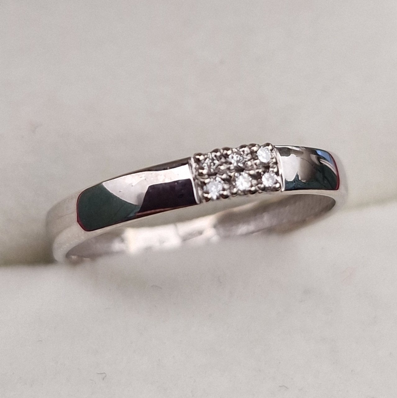 Кольцо Deimantas 101241864 17р 1,35гр 0,048ct. купить,NaN