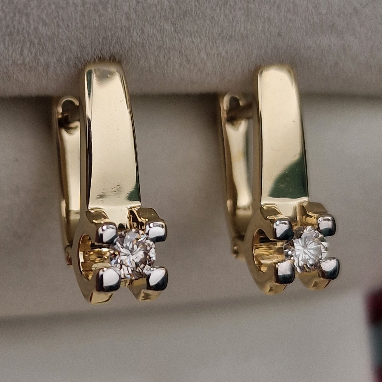 Серьги Deimantas 101242647 4,03гр 0,26ct. купить,NaN