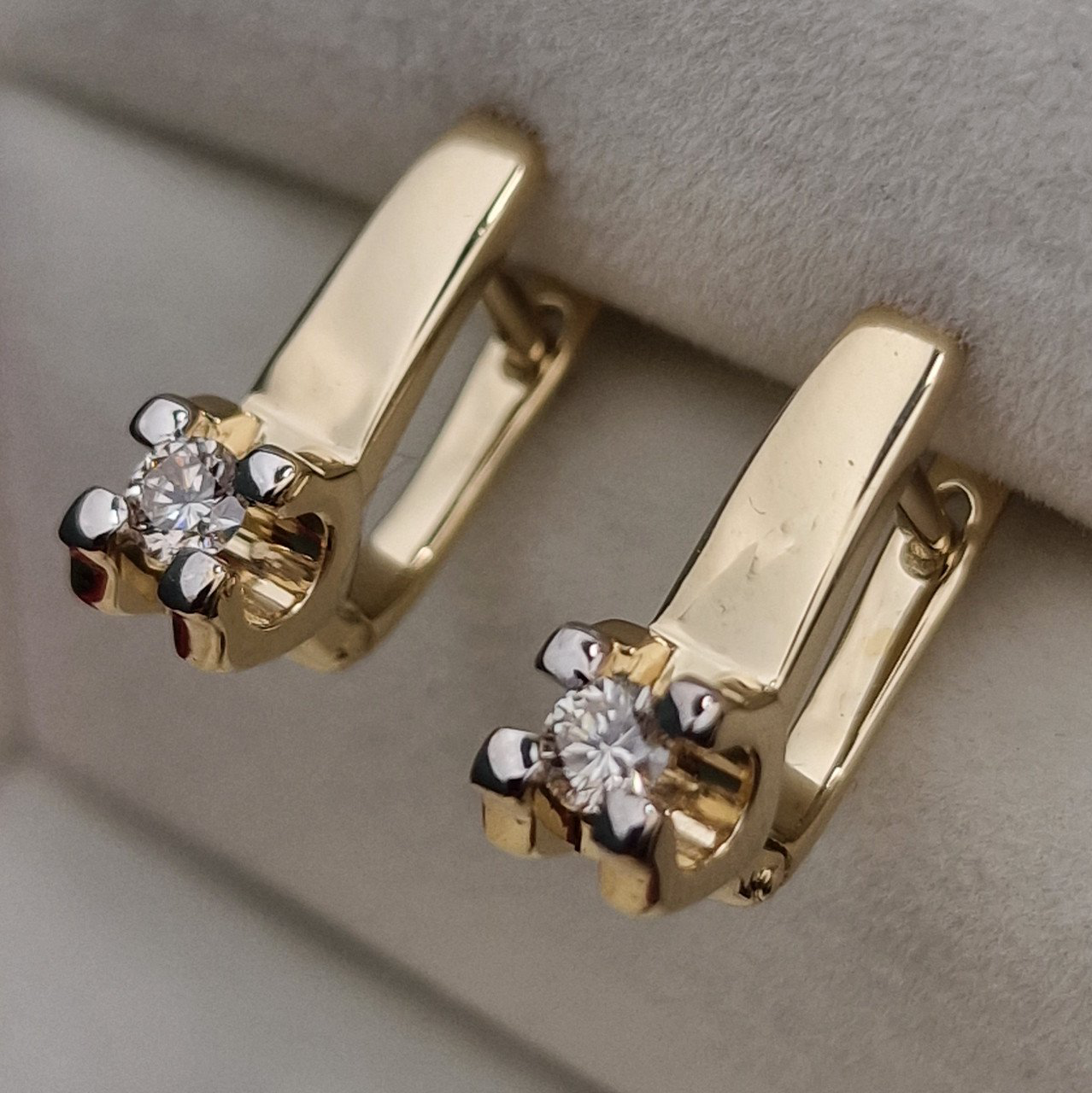 Серьги Deimantas 101242647 4,03гр 0,26ct. купить,NaN