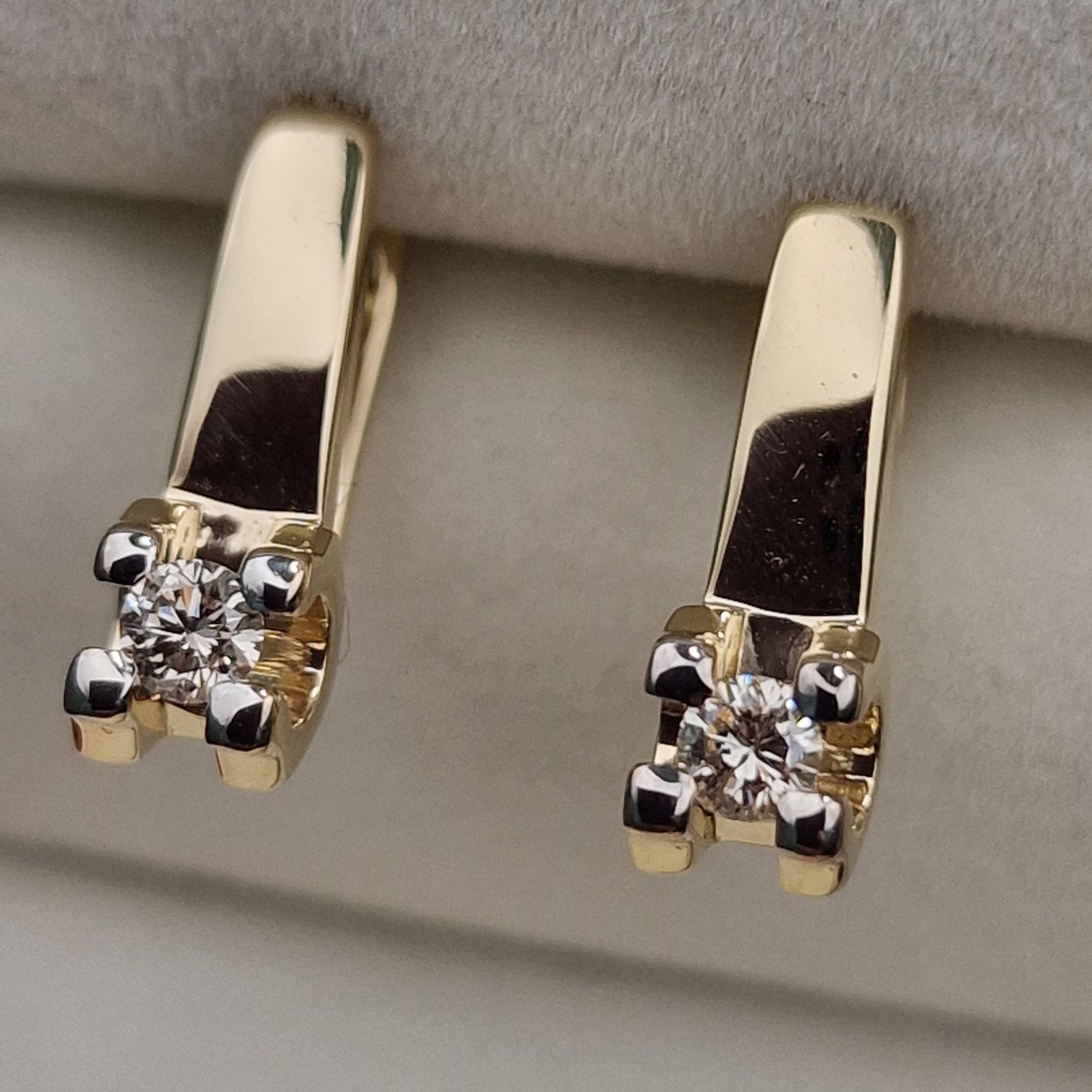 Серьги Deimantas 101242647 4,03гр 0,26ct. купить,NaN