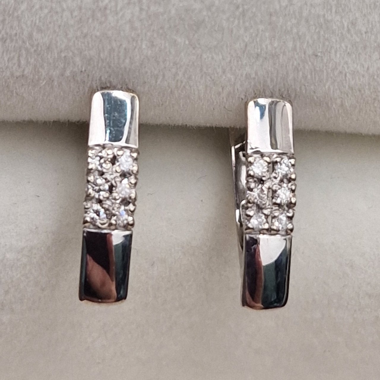 Серьги Deimantas 101242656 1,45гр 0,098ct. купить,NaN