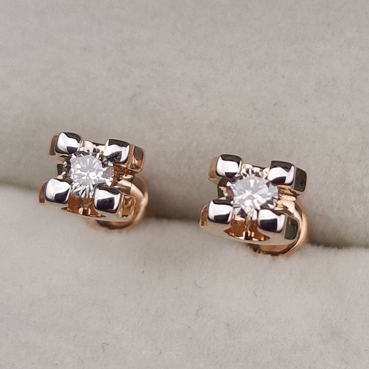 Серьги Deimantas 101242664 2.24гр 0,24ct. купить,NaN