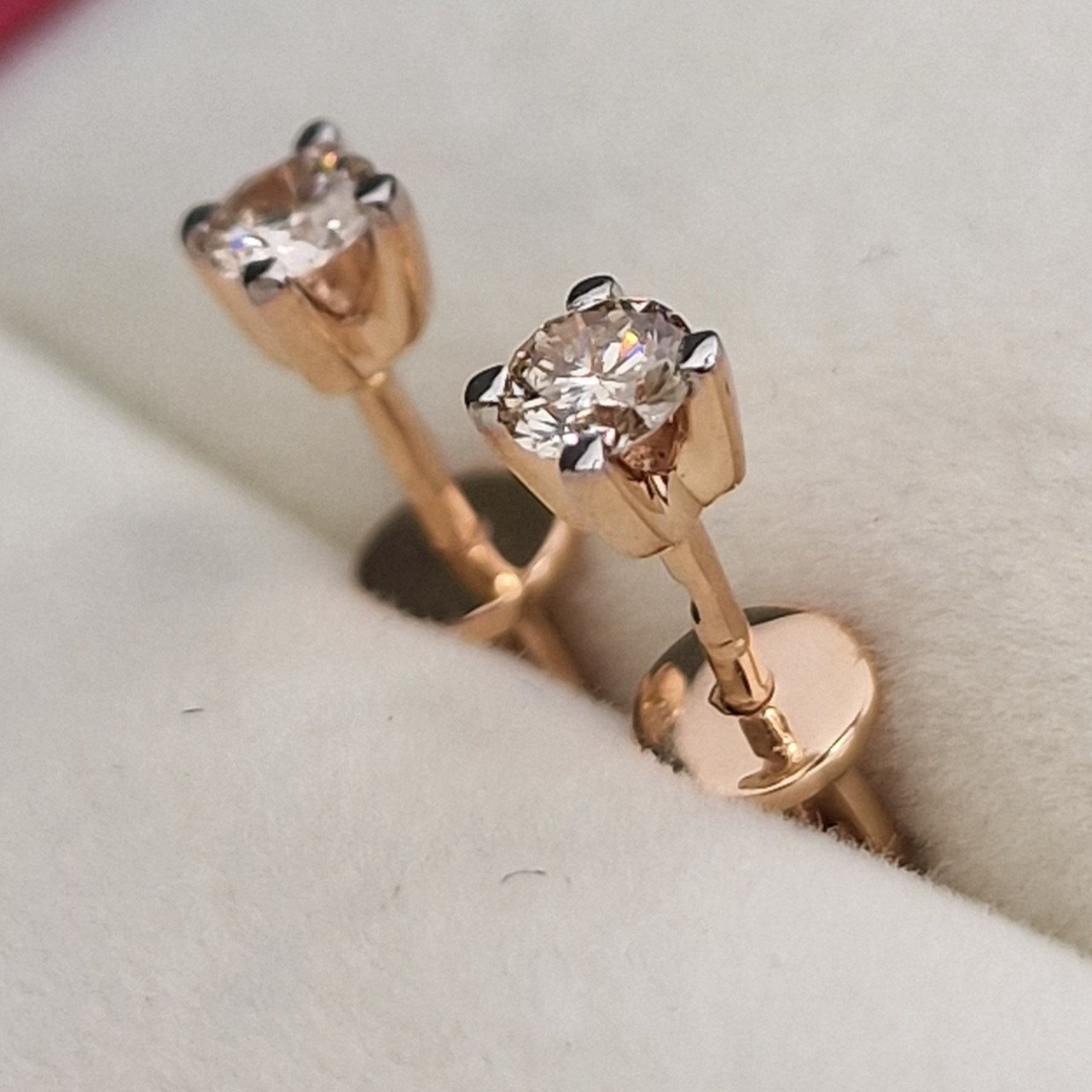 Серьги Deimantas 101242669 1,37гр 0,36ct. купить,NaN