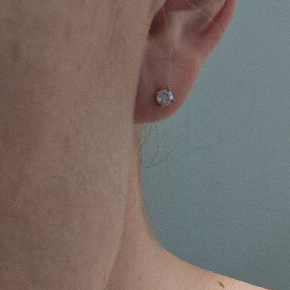 Серьги Deimantas 101242669 1,37гр 0,36ct. купить,NaN