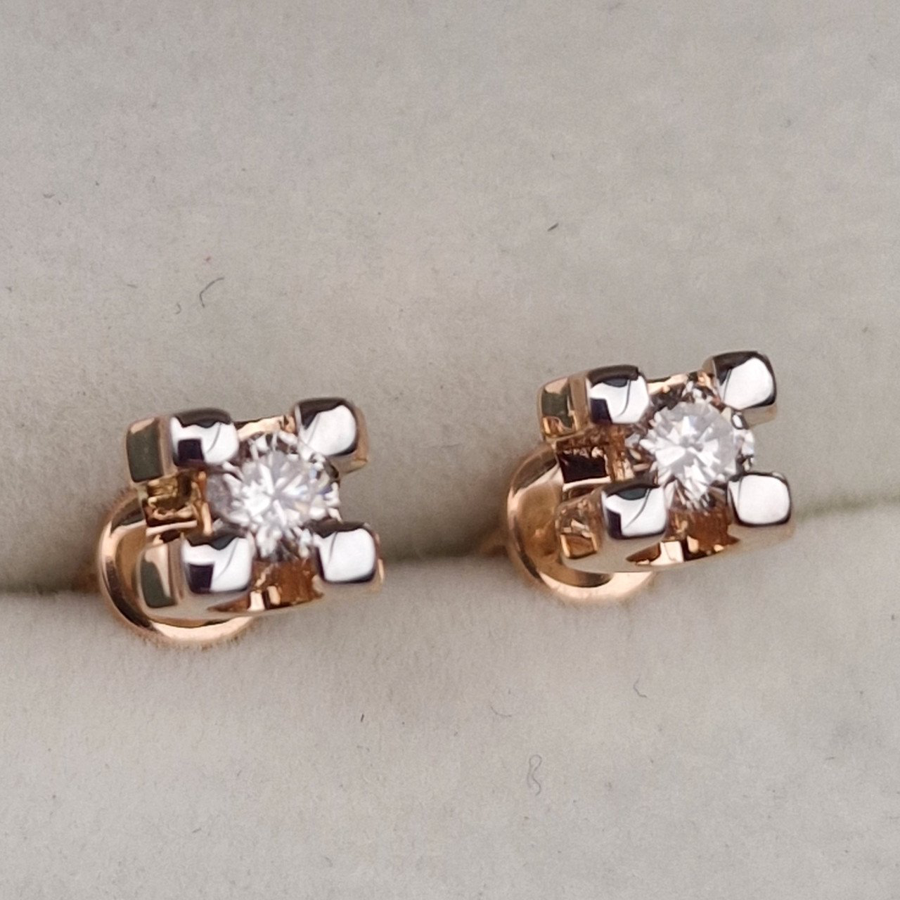Серьги Deimantas 101242664 2.24гр 0,24ct. купить,NaN