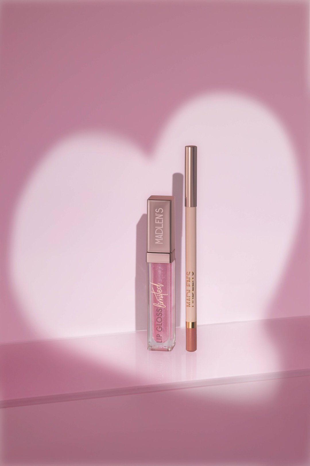 Madlen's Glow LipCombo помада-карандаш Peony Paris купить,NaN