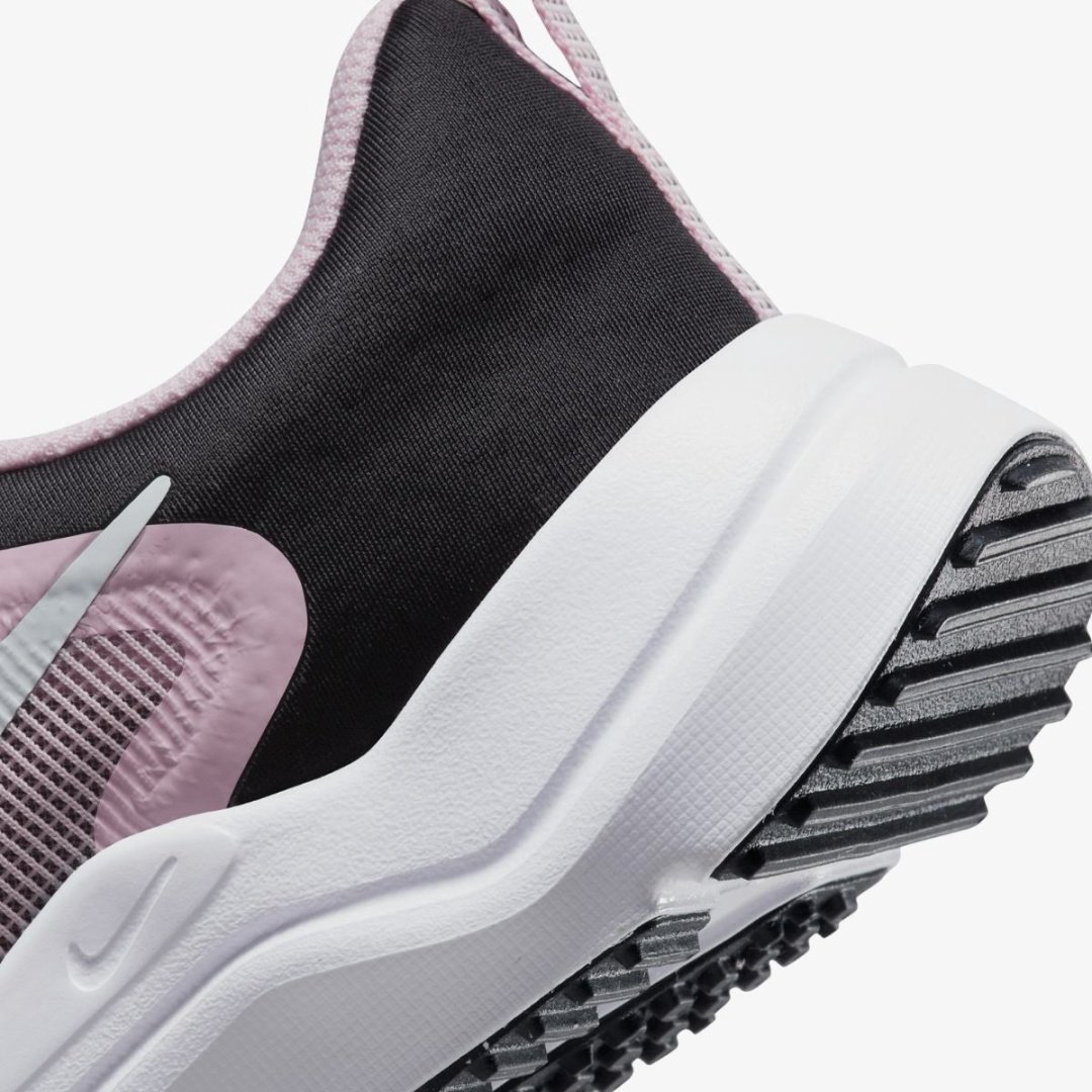 Кроссовки Nike 524872-004 black 35.5 купить,NaN