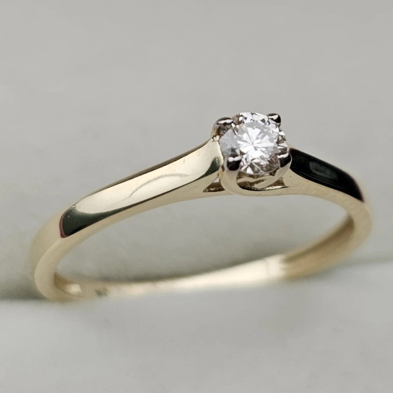 Кольцо Deimantas 108092965 16,5р 1,34гр 0,15ct. купить,NaN
