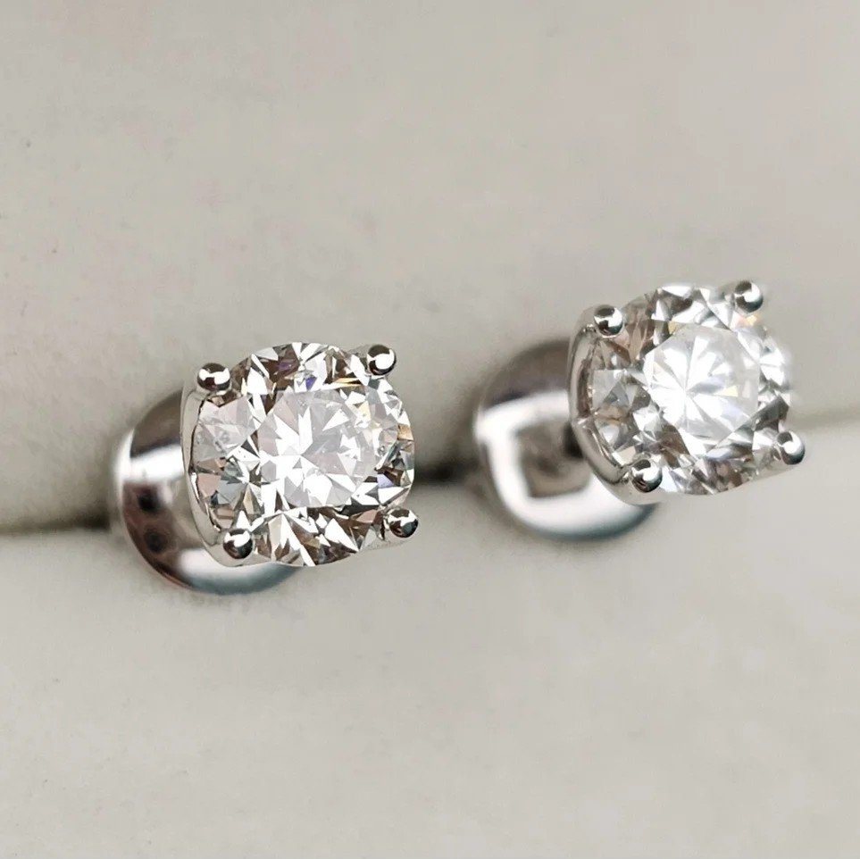 Серьги Deimantas 107931980 3,6гр 2,00ct. купить,NaN