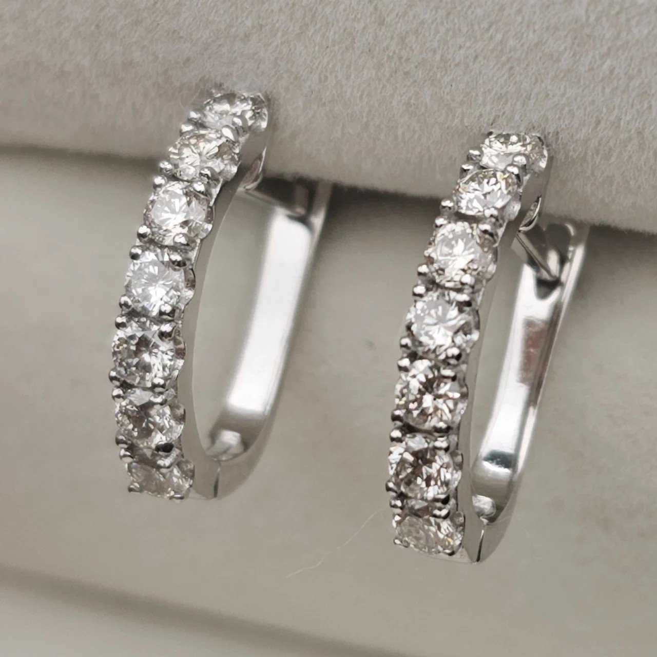 Серьги Deimantas 108092888 2,82гр 0,84ct. купить,NaN