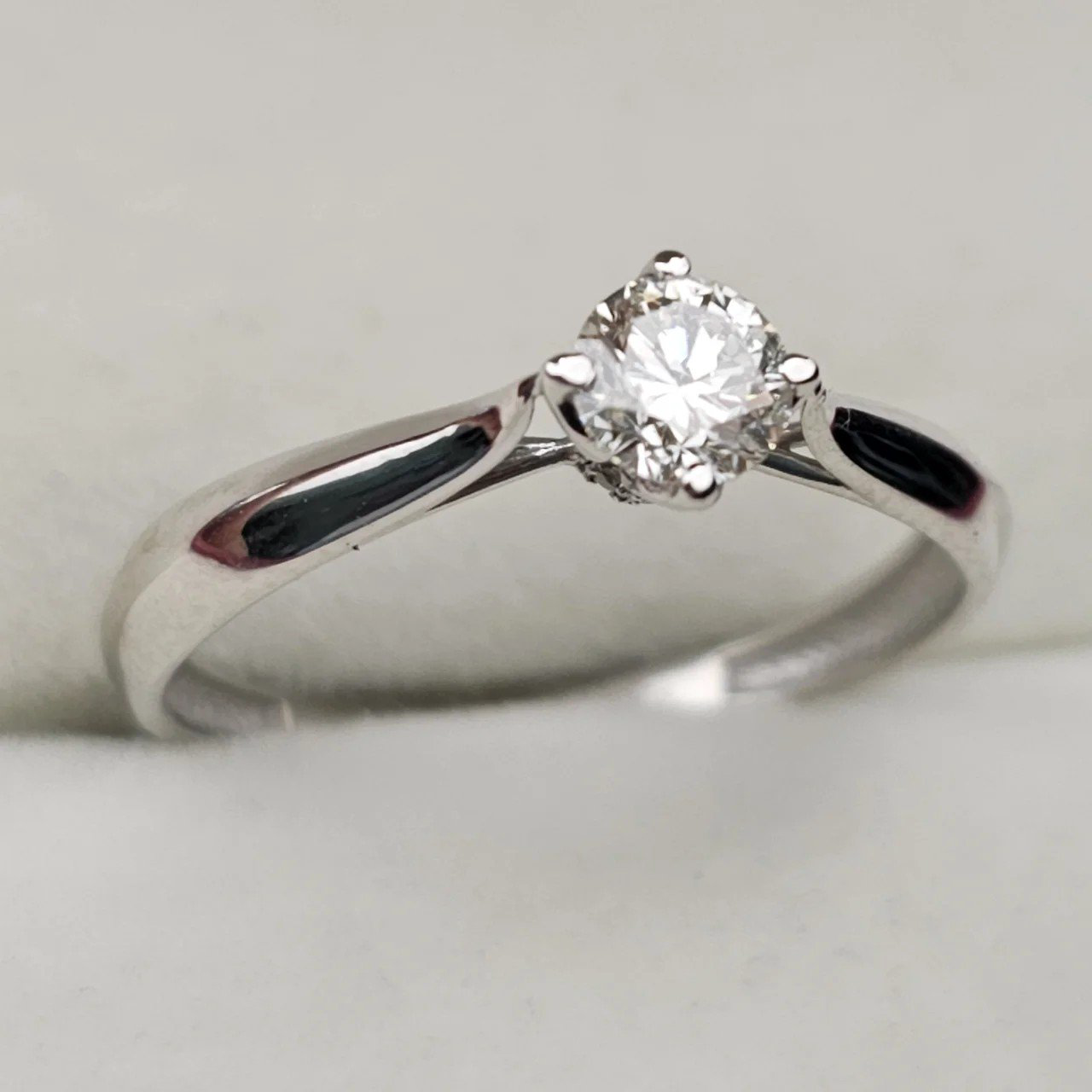 Кольцо Deimantas 108092938 17,5р 1,46гр 0,37ct. купить,NaN