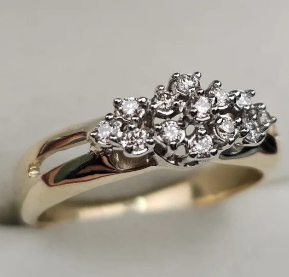 Комплект Deimantas 108100772 17р 0,17ct 0,34ct. купить,NaN