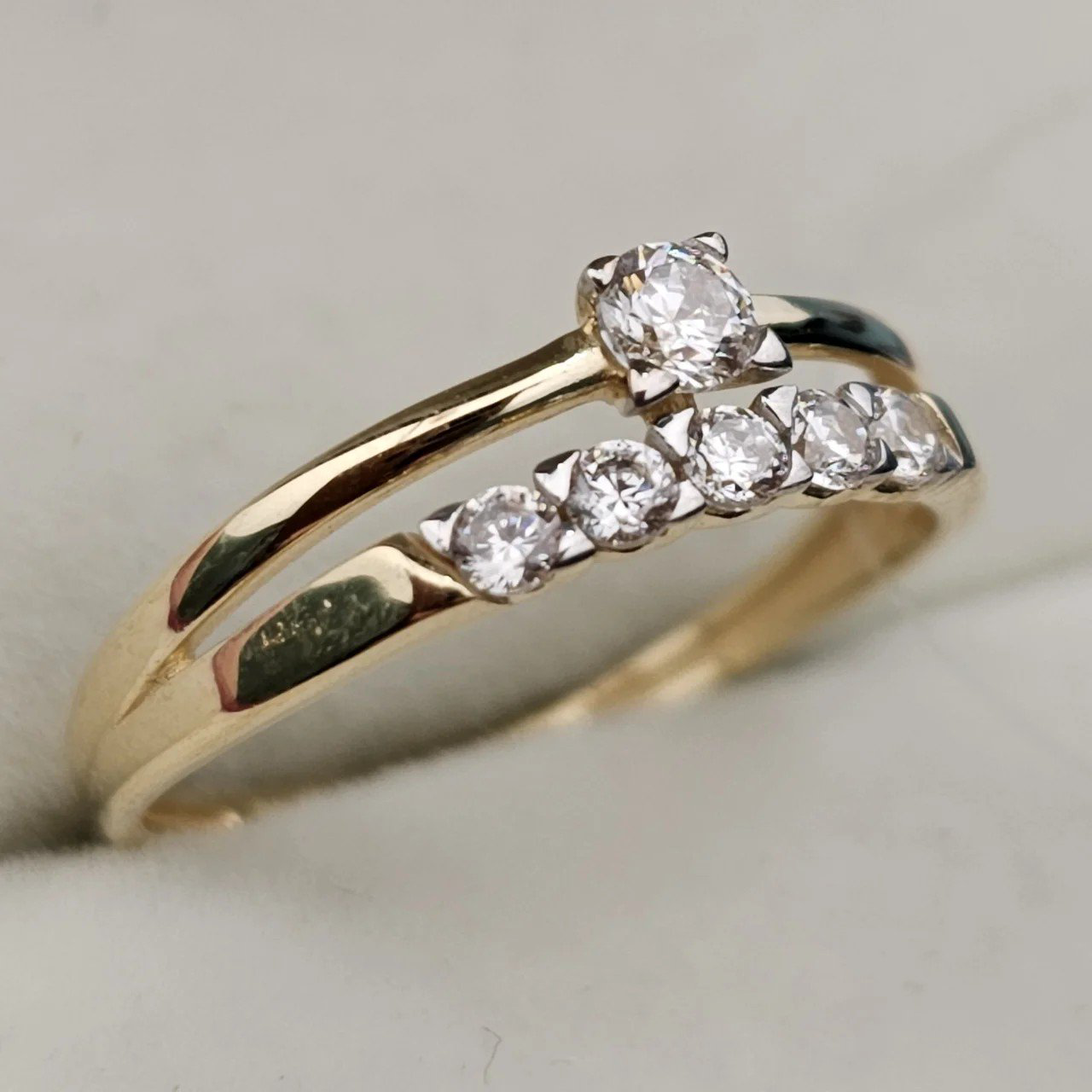 Кольцо Deimantas 107763252 16,5р 1,45гр. купить,NaN