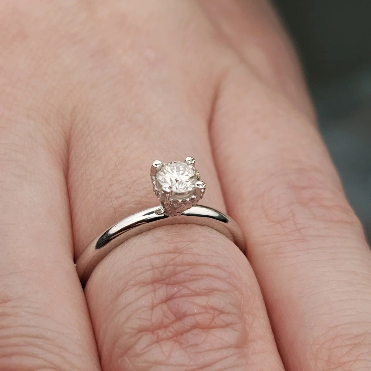 Кольцо Deimantas 107986261 16,5р 2,92гр 0,47ct. купить,NaN