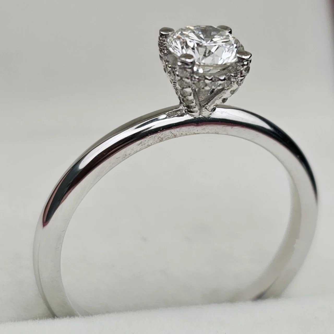 Кольцо Deimantas 107986282 17,5р 3,02гр 0,62ct. купить,NaN