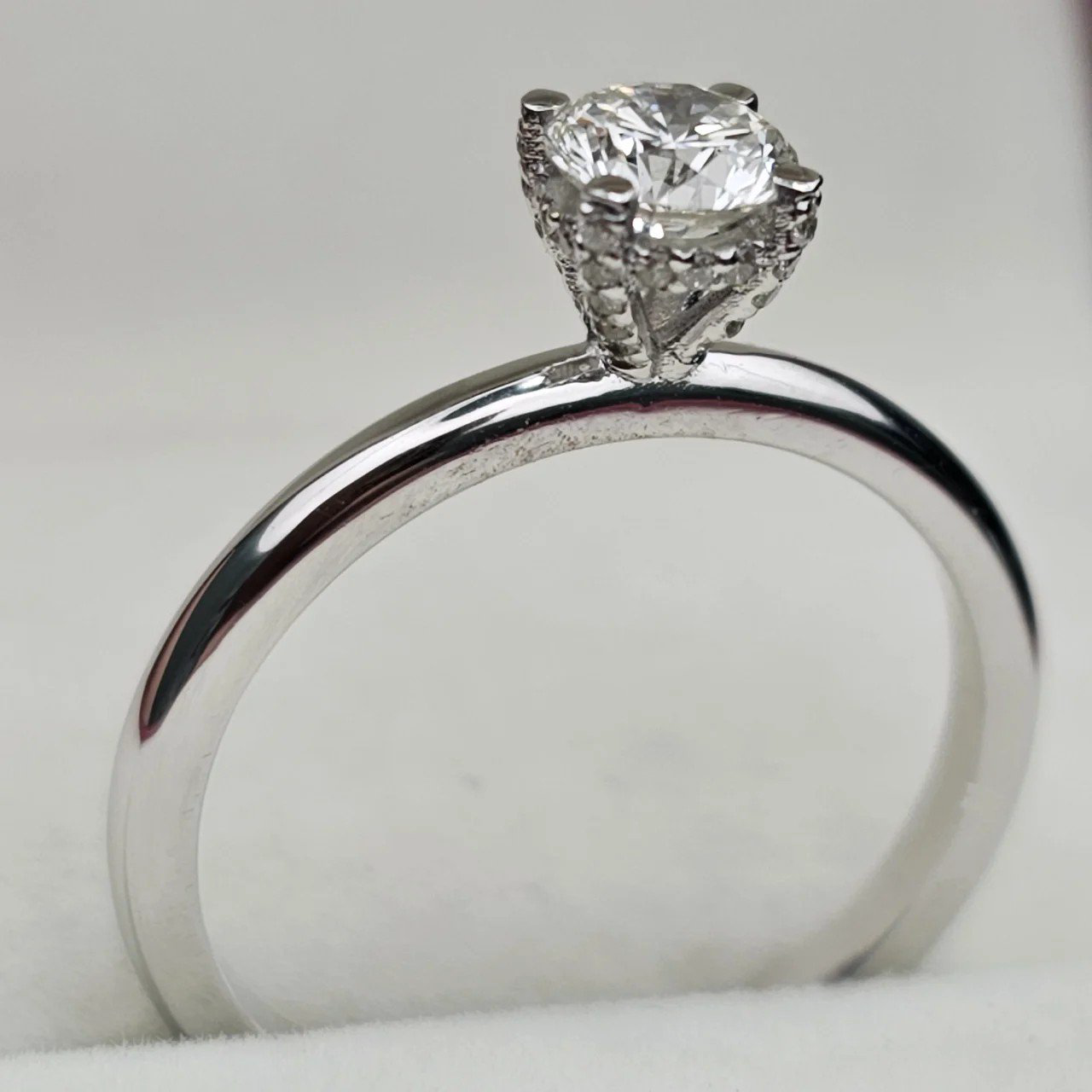 Кольцо Deimantas 107986282 17,5р 3,02гр 0,62ct. купить,NaN