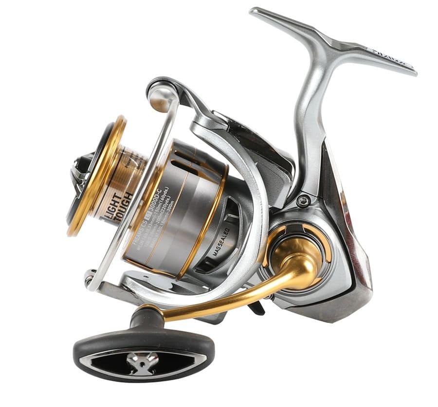 Катушка Daiwa Freams CS LT3000C 2019 серебристая купить,NaN