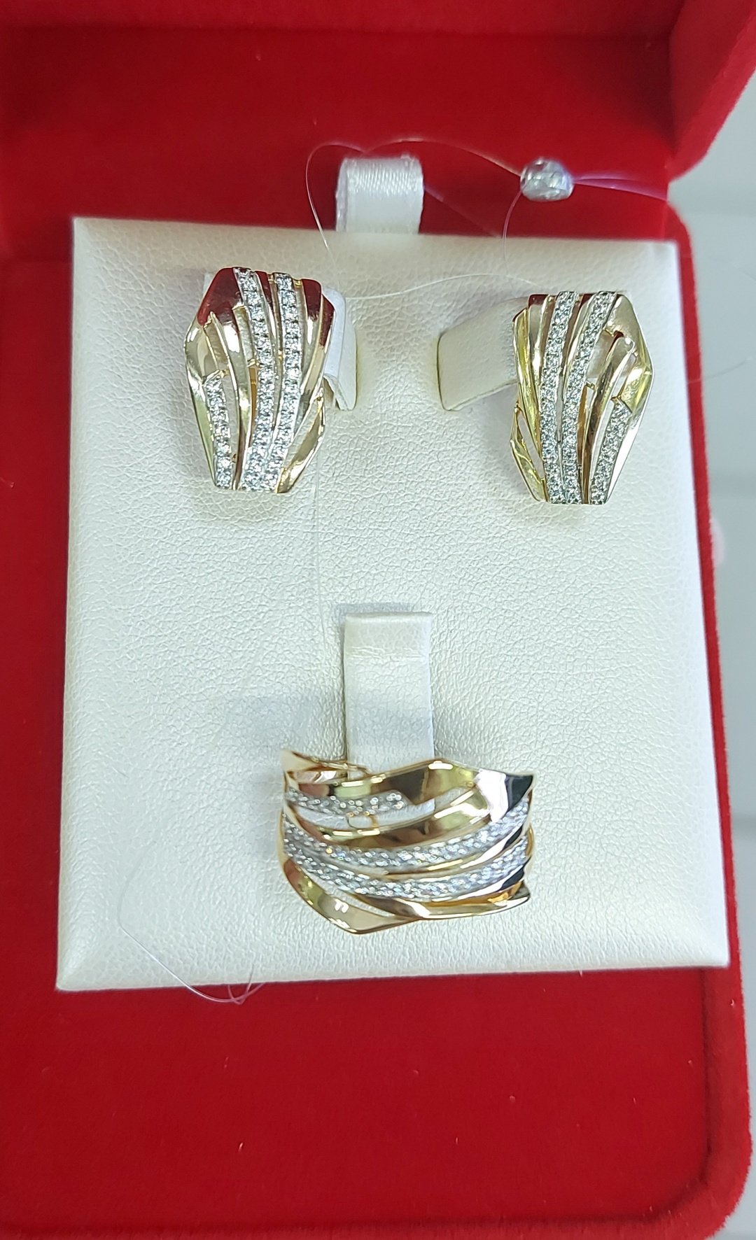 Золото России SET5575 вес 6.99 г золото, фианит купить,521450