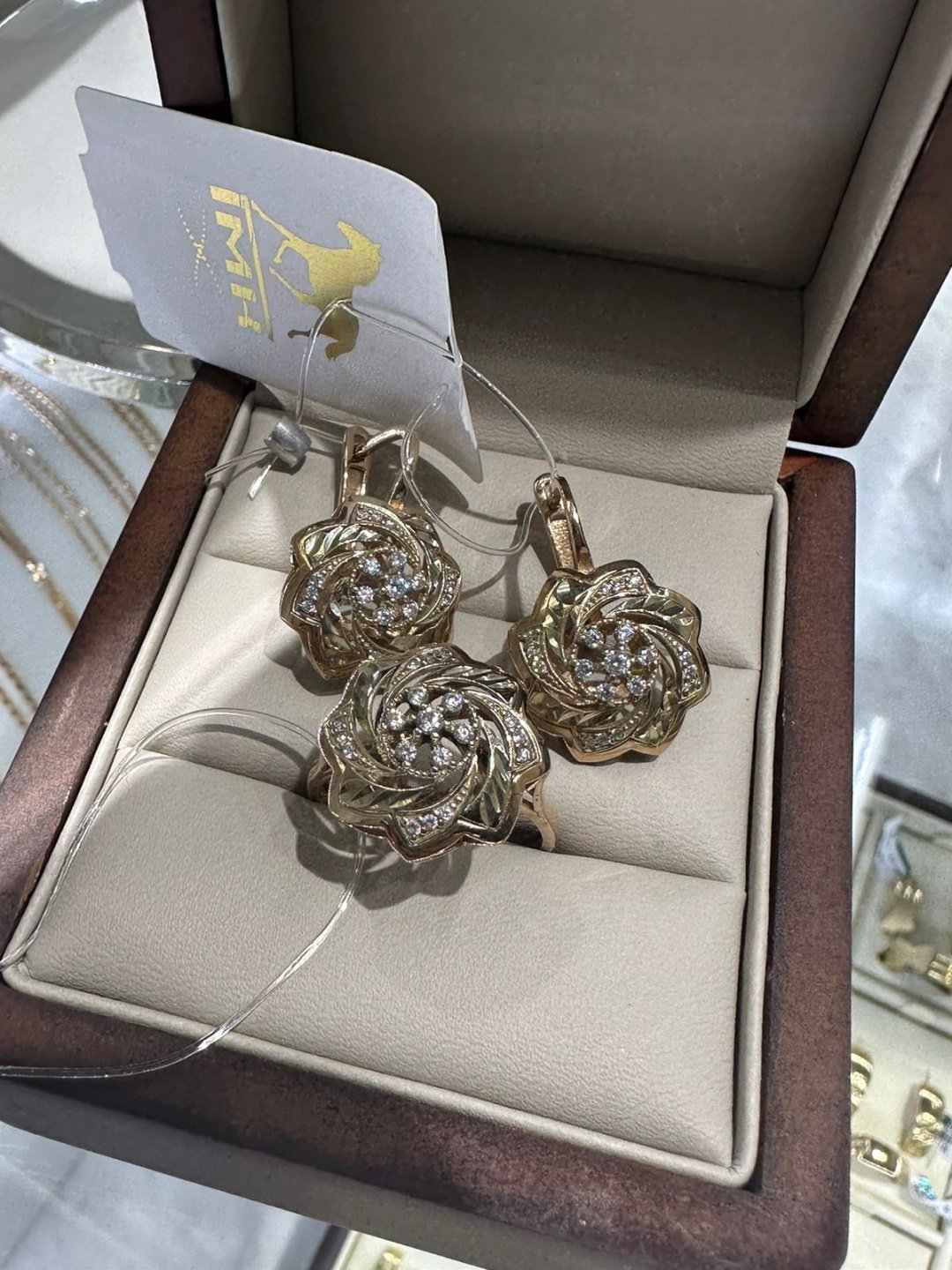 Золото России 548624_25 вес 8.4 г золото, фианит купить,NaN