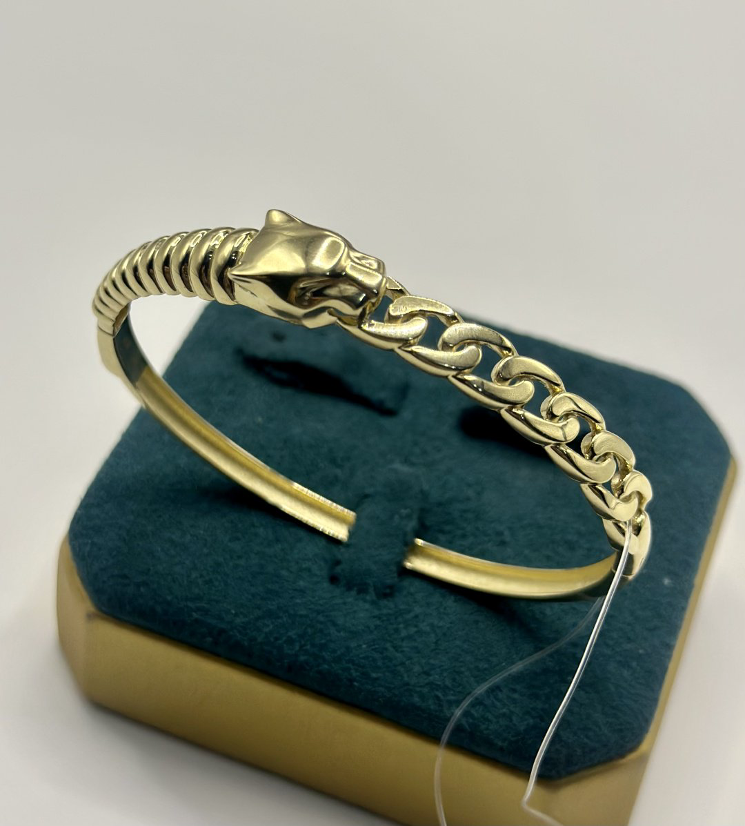 Браслет Zhanar Gold Россия барс браслет длина 19 см, вес 11.1 г золото, плетение отсутствует купить,829700
