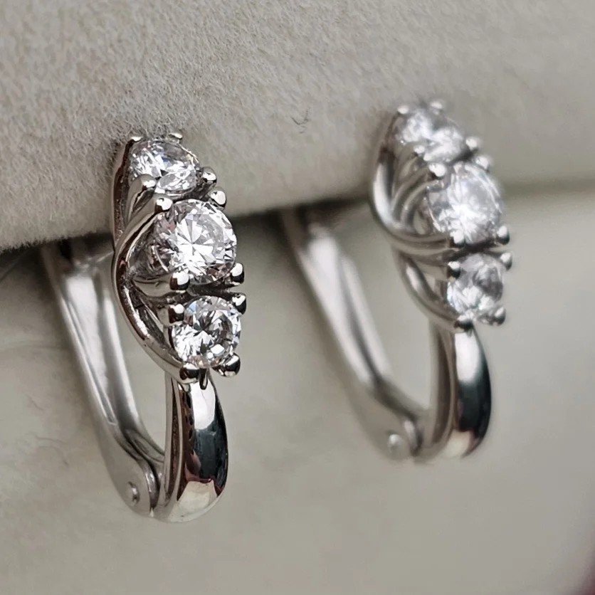 Серьги Deimantas 107772222 2,12гр. купить,NaN