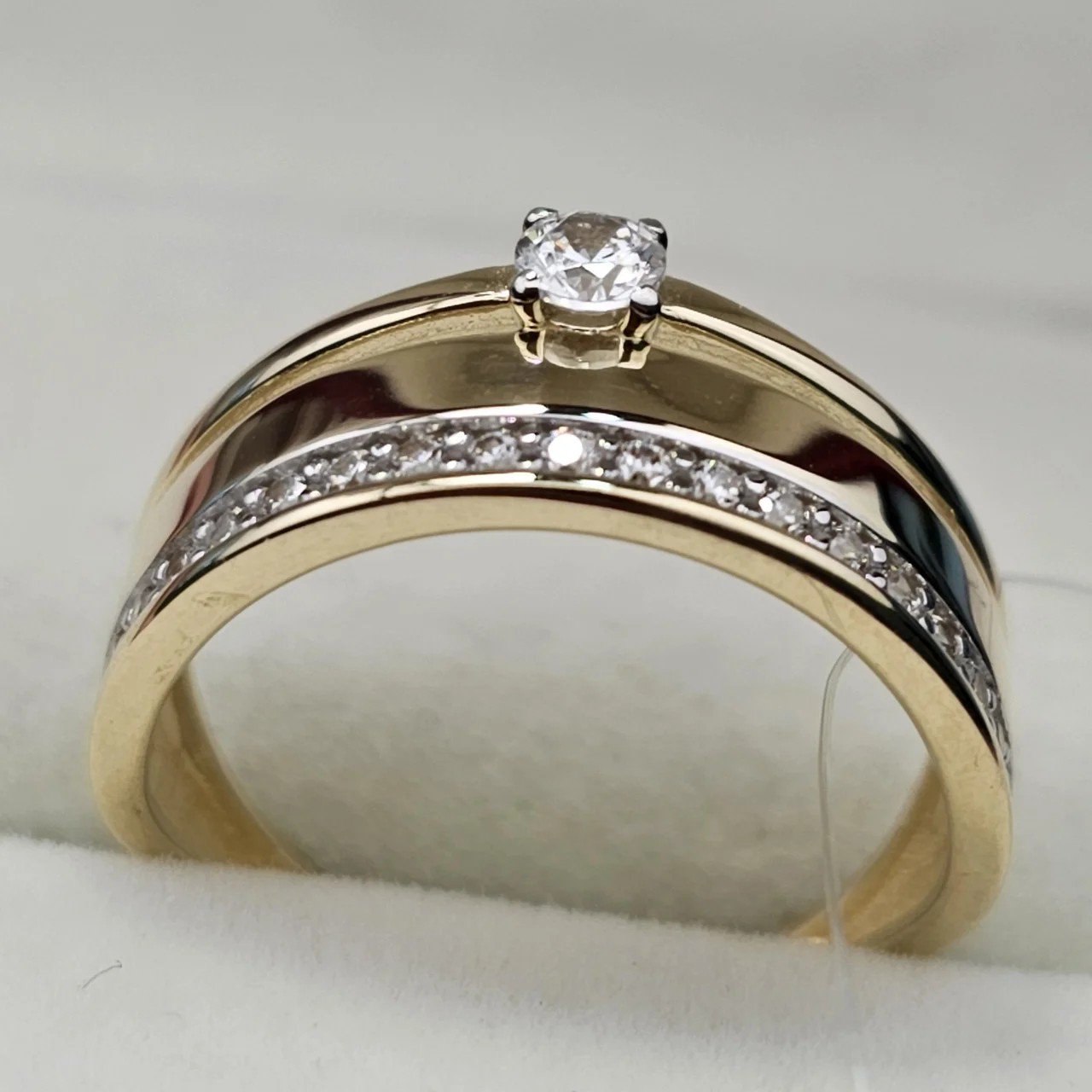Кольцо Deimantas 107763336 16р 2,39гр. купить,NaN