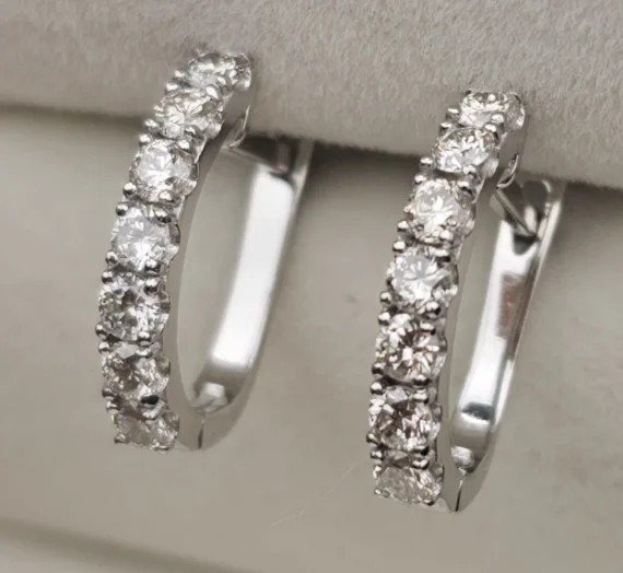 Кольцо Deimantas 108178909 17р 1гр 0,555ct 0,84ct. купить,NaN