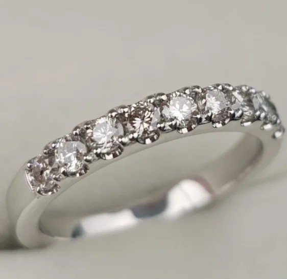 Кольцо Deimantas 108178909 17р 1гр 0,555ct 0,84ct. купить,NaN